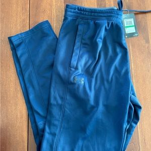 Men’s NWT Under Armor Loose Navy Pants size Large